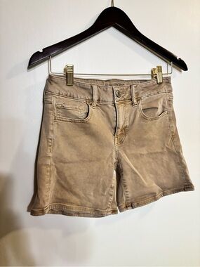 American Eagle Women's Khaki Cotton Shorts